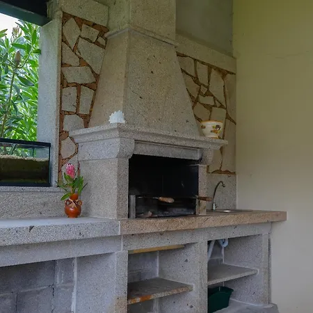 Casa De Naceiros - Ponte De Lima ビアナドカステロ