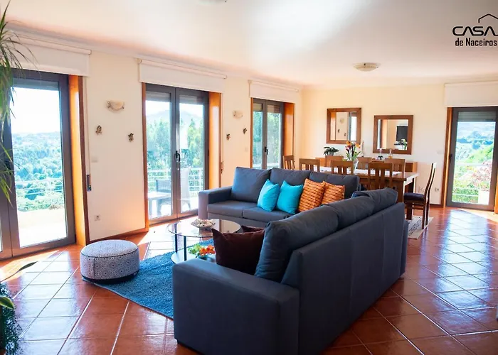 Casa De Naceiros - Ponte De Lima Viana do Castelo