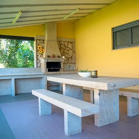 Casa De Naceiros - Ponte De Lima *